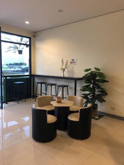 Lew Residence Phayao Zewnętrze zdjęcie