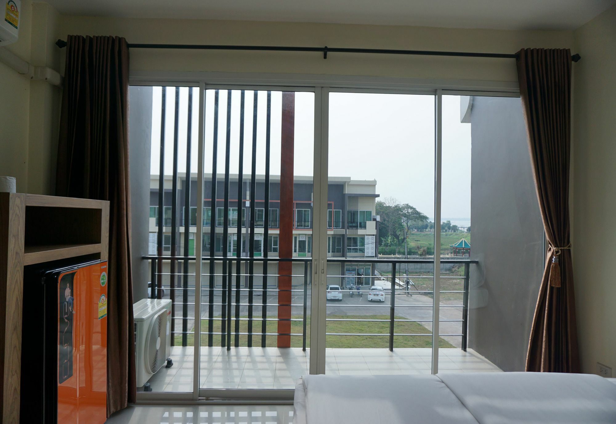 Lew Residence Phayao Zewnętrze zdjęcie